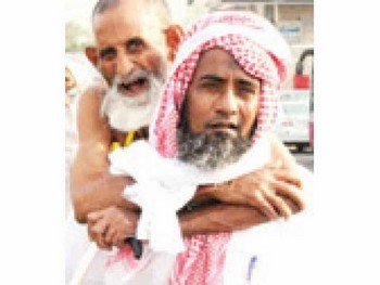 Menggendong Sang Ayah Selama Prosesi Haji