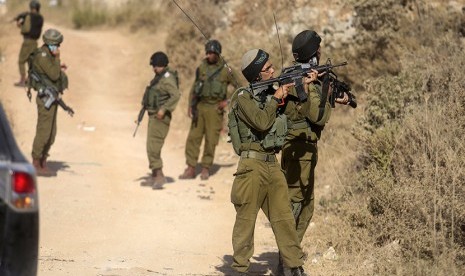 Tentara Israel Tembakkan Gas Beracun ke Siswa Palestina
