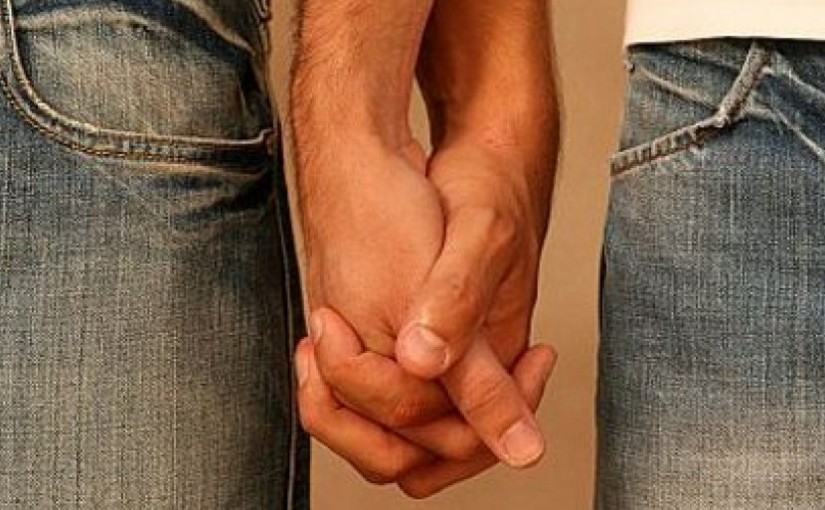 Bukti Gay-Biseksual Berisiko Terbesar Mengidap HIV