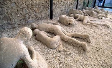 Ketika Azab Allah Meluluh-lantahkan Kaum Gay di Kota Pompeii