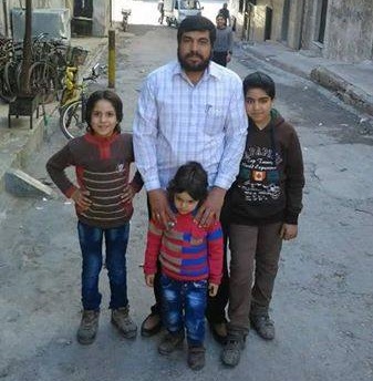 Foto Terakhir Sebuah Keluarga di Aleppo Sebelum Tewas di Bombardir