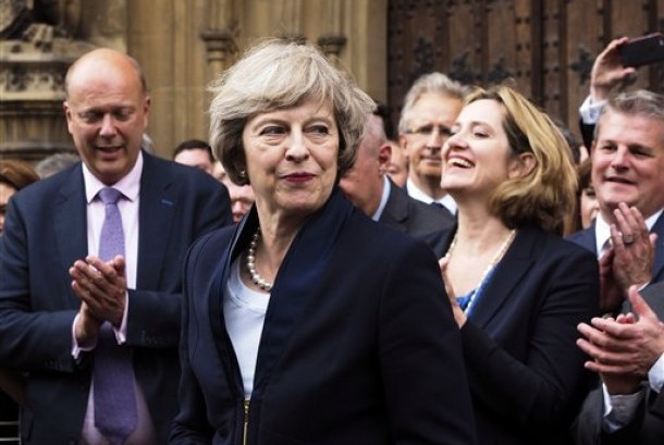 ‘Sebagai Muslim Inggris, Saya Takut Theresa May Jadi Perdana Menteri’