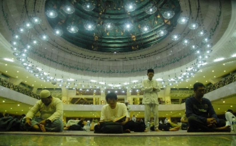 Ini Tata Cara Iktikaf di Masjid Menurut Ketua MUI