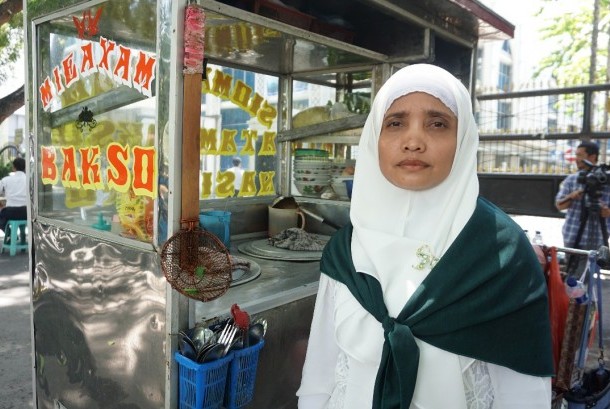 Kisah Penjual Mi Ayam Menabung 22 Tahun untuk Pergi Haji