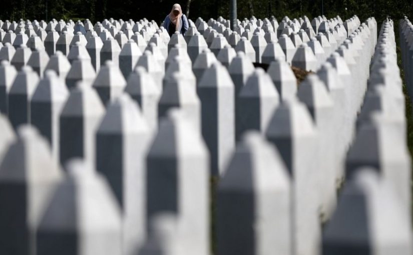 Ketika Dunia Terlupa Pembantaian Muslim Bosnia