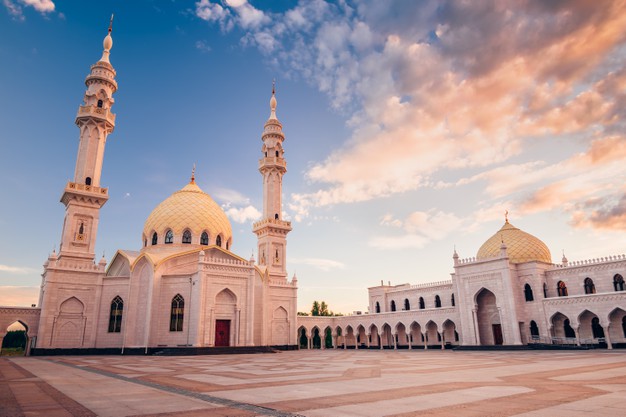 Hukum Mengunci Masjid di Luar Waktu Shalat
