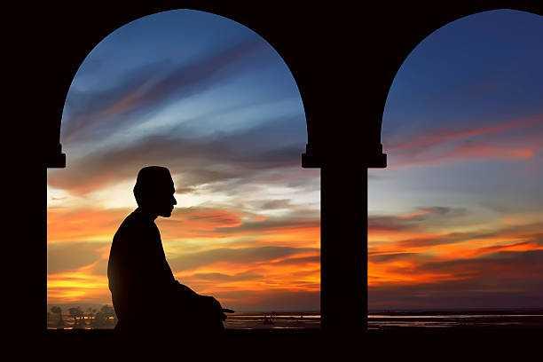 Amalan Agar Dimudahkan Rezeki dari Imam Nawawi Al Banteni