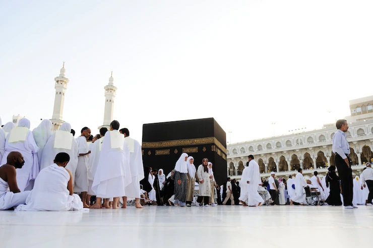 Hikmah Ibadah Haji: Merajut Kebersamaan dan Raih Kesehatan