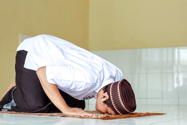 Doa Agar Terhindar dari Kefakiran; Diajarkan Rasulullah Pada Imam Al-Qasthalani dalam Mimpi