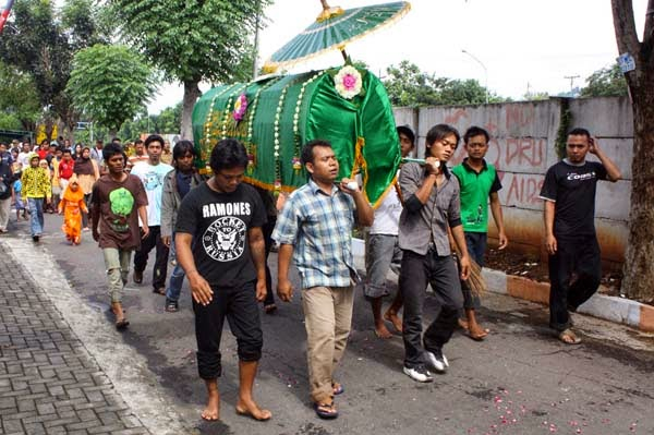 Cara Minta Maaf Pada Orang Meninggal