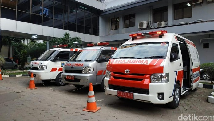 Hukum Ambulans Membawa Jenazah dengan Cepat
