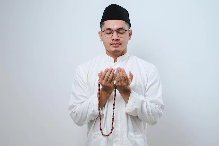 Alasan Membaca Qunut Witir di Separuh Terakhir Bulan Ramadhan