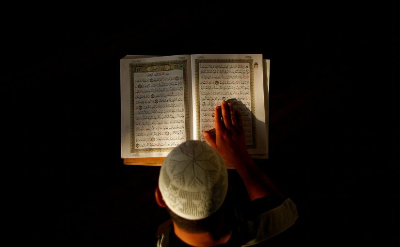 Ramadhan: Khatamkan, dan Raih Kedasyatan Al-Quran