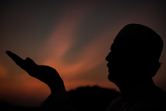 Tiga Waktu Mustajab Berdoa di Ramadhan 