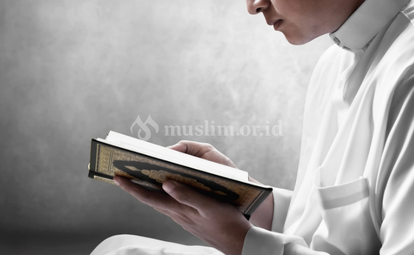 Teks Khotbah Jumat: Sudahkah Anda Membaca Al-Qur’an Hari Ini?