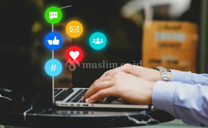Sikap Generasi Muda Islam dalam Memanfaatkan Media Sosial
