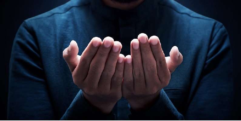 Doa Saat Kesulitan, Terdesak, Menghadapi Orang Dzalim, Tetangga yang Buruk, dan Jeratan Utang