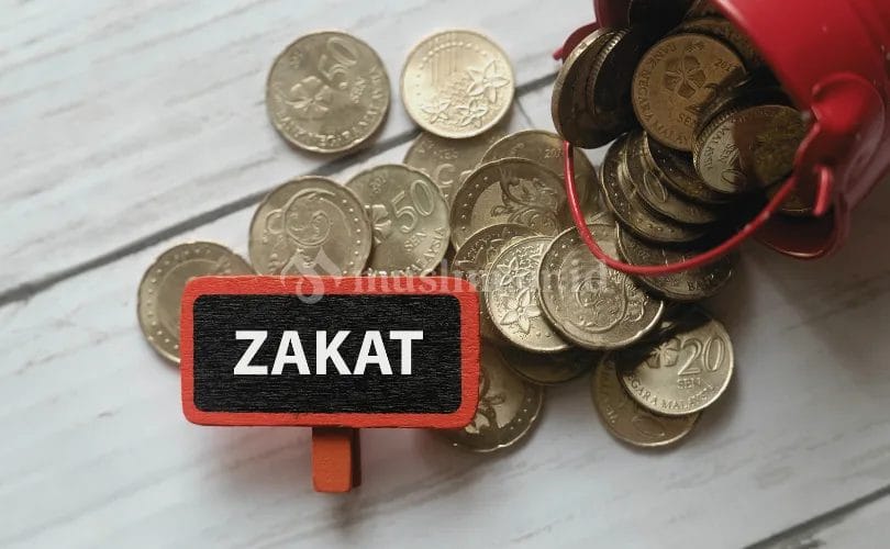 Bagaimanakah Hukum Seorang Istri Memberi Zakat kepada Suami atau Sebaliknya?