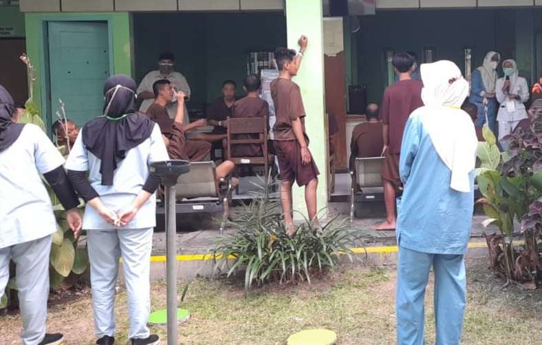 Pasien Anak-Remaja di RS Jiwa Menur Meningkat, Banyak Kecanduan Game dan Pornografi