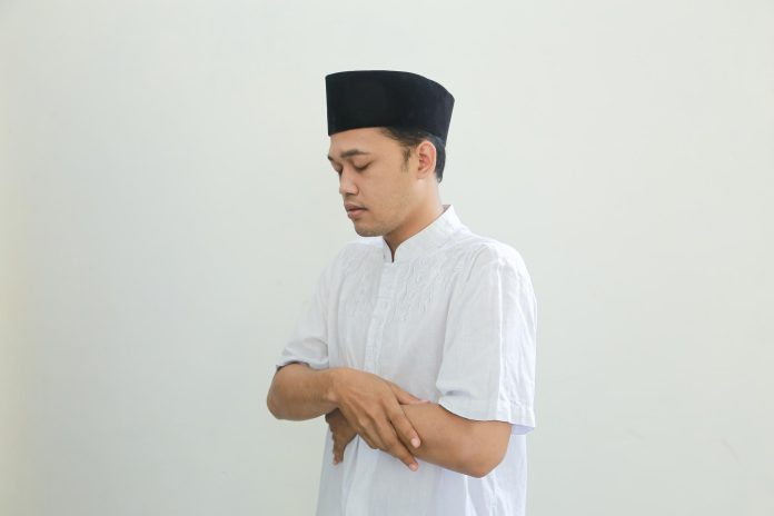 Bacaan Niat Sholat Tarawih Lengkap